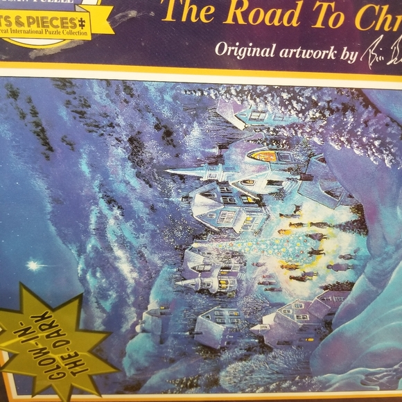 1995 The Road to Christmas 1000 Piece Jigsaw Puzzle Glow in the Dark 20” x 27” - Picture 10 of 12